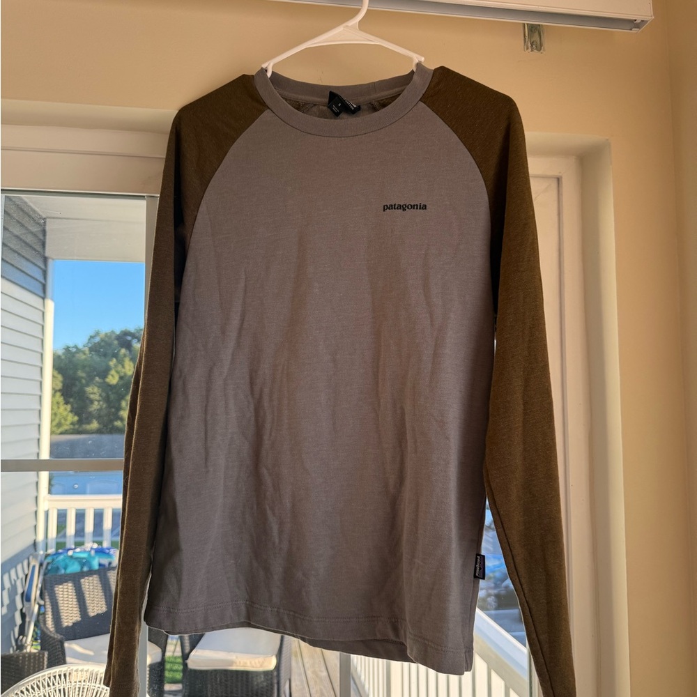 Patagonia Men's Two-Tone Long Sleeve Shirt